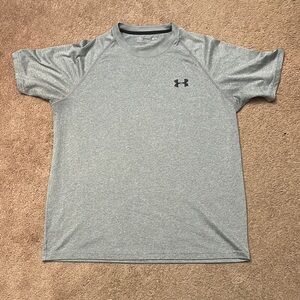 Under Armour Men's Gray T-Shirt